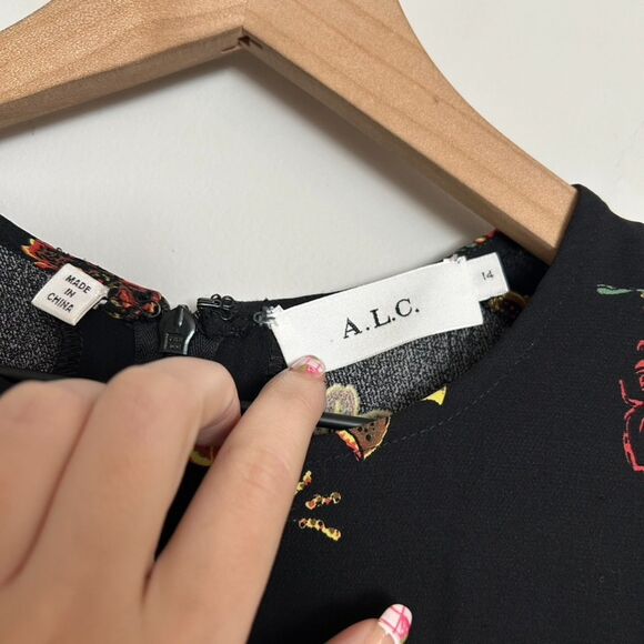 A.L.C. Black Floral Ruffle Cassidy 100% Silk Dress Size 14 - Picture 6 of 9